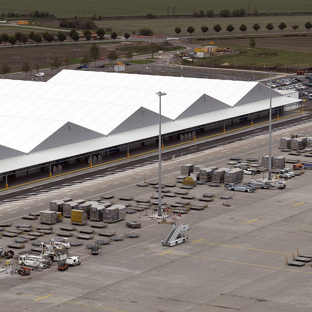 Logistikhallen für ein Sortier- und Frachtzentrum Air Hub Leipzig