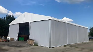 Side view of a tent hall as a cold hall for storage