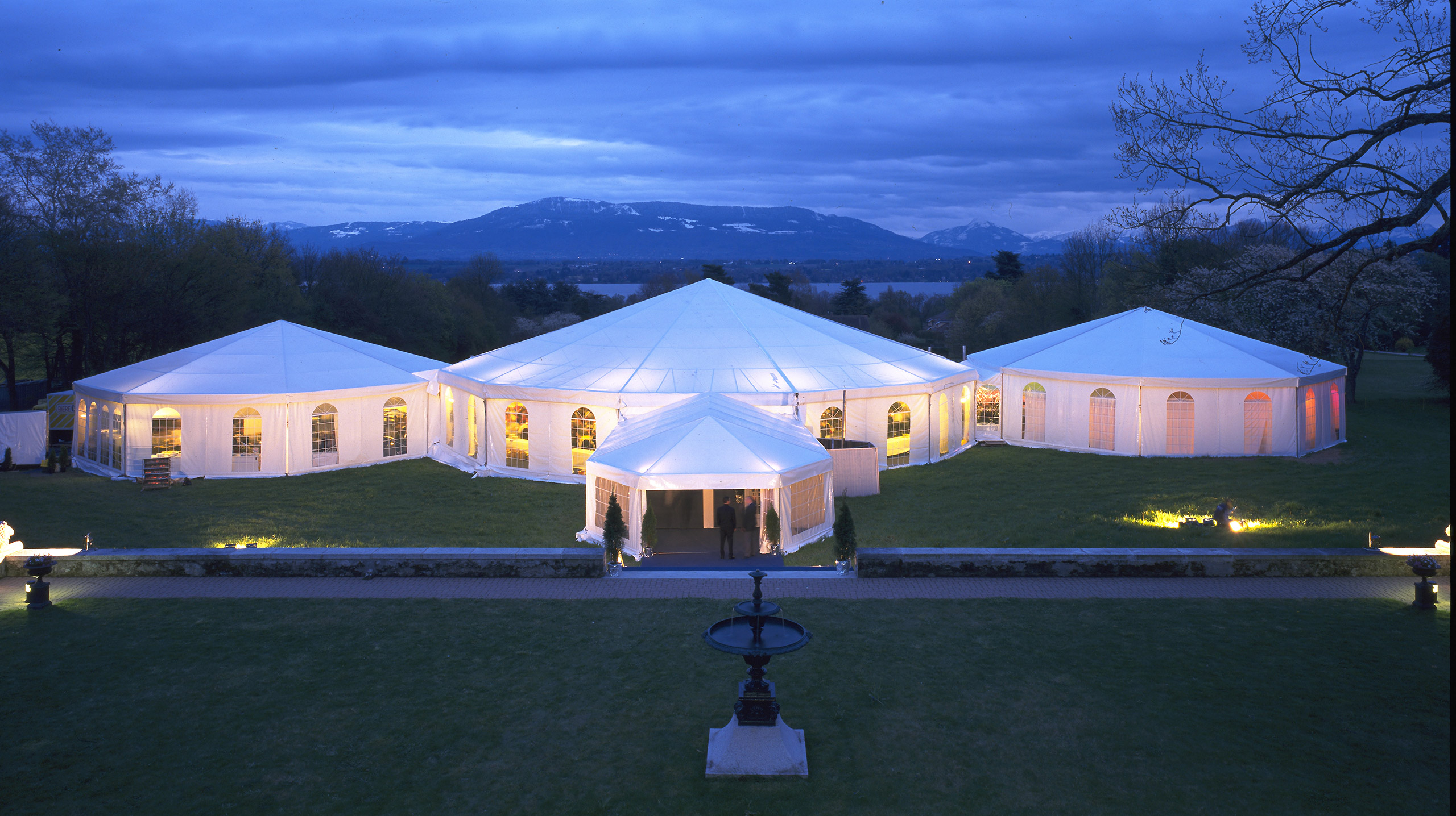 Röder B-TENTS Decagonal Marquee